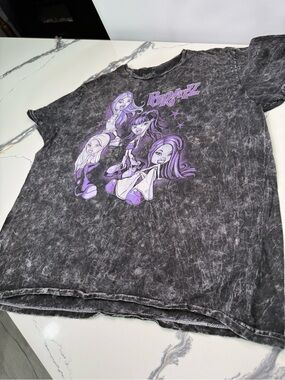 BRATZ Graphic T Shirt XL Black Boxy Oversized Short Sleeve Tee